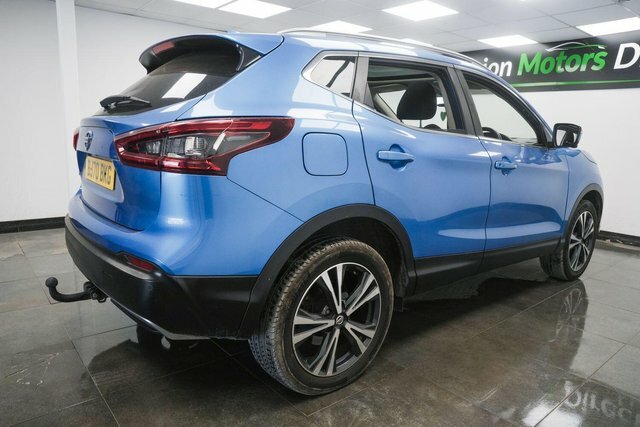 Nissan Qashqai 1.3 Dig-t N-connecta Euro 6 S S BJ70BKG Blue #3