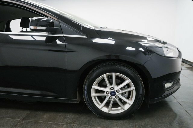 Ford Focus 1.0T Ecoboost Zetec Euro 6 S S CN66OLR Black #4