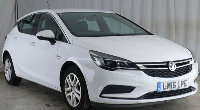 Vauxhall Astra 1.4I Design Euro 6 White