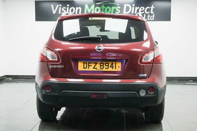 Nissan Qashqai 1.5 Dci N-tec 2Wd Euro 4 DFZ8941 Red #2