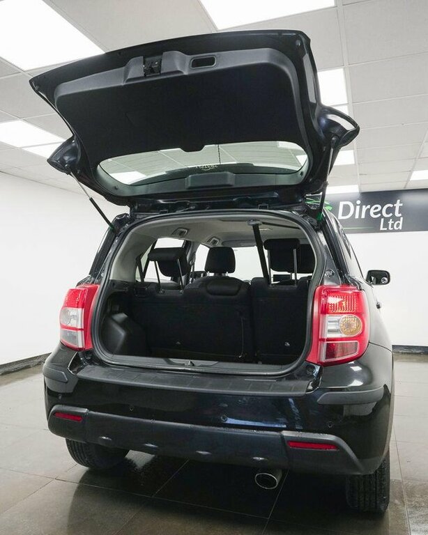 Toyota Urban Cruiser Hatchback D-4d 2010 Silver #8