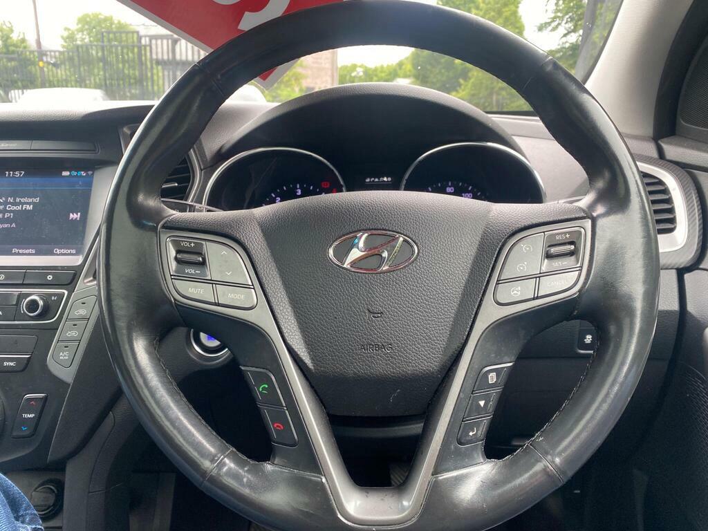 Hyundai Santa Fe 2.2 Crdi Blue Drive Premium 7 Seats Silver #12