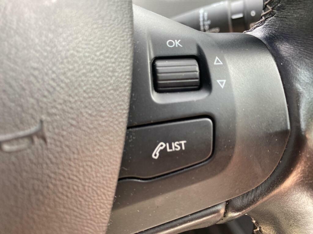 Peugeot 208 1.2 Puretech Signature Euro 6 S S Black #13