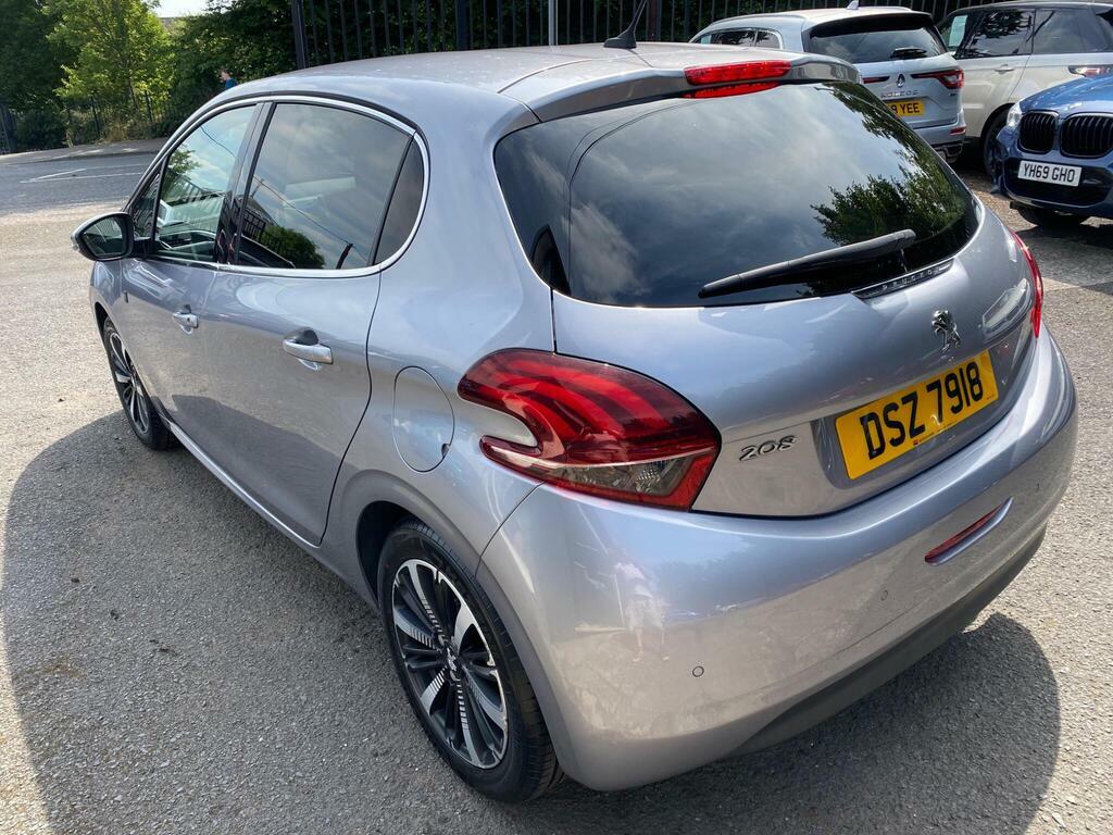 Peugeot 208 1.2 Puretech Tech Edition Euro 6 S S Grey #5