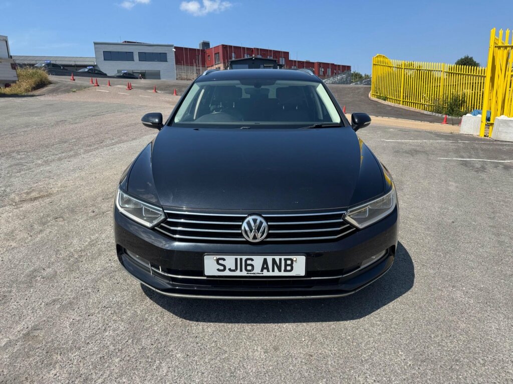 Volkswagen Passat 1.6 Tdi Bluemotion Tech Gt Euro 6 Ss SJ16ANB Black #3