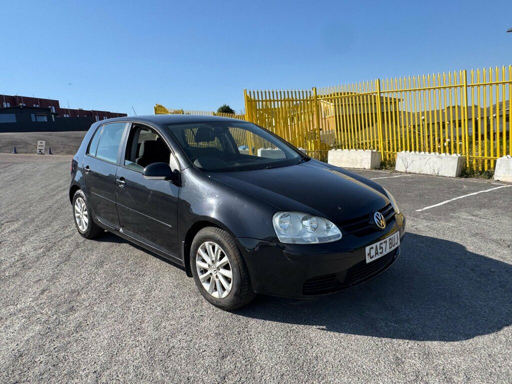 Volkswagen Golf 1.9 Tdi Match Black #4