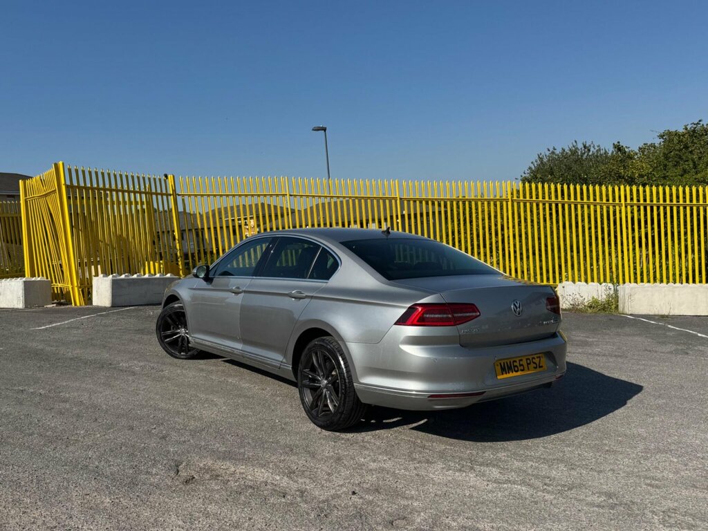 Volkswagen Passat 2.0 Tdi Bluemotion Tech Gt Euro 6 Ss MM65PSZ Silver #2