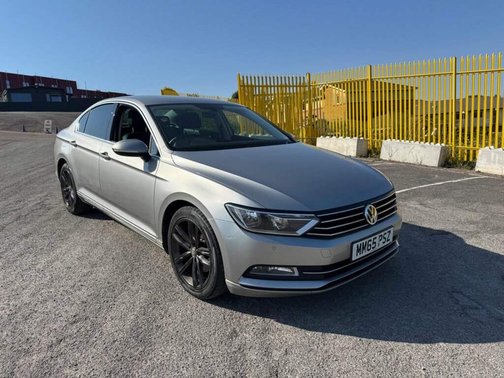Volkswagen Passat 2.0 Tdi Bluemotion Tech Gt Euro 6 Ss MM65PSZ Silver #4