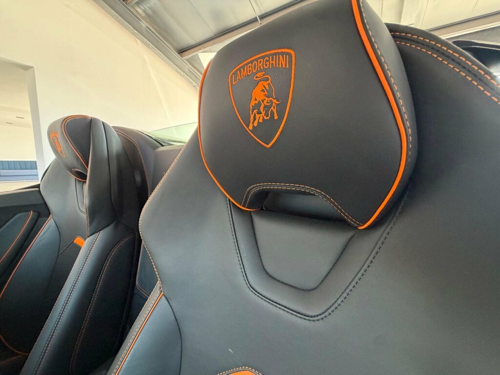 Lamborghini Huracan Tecnica Black #7