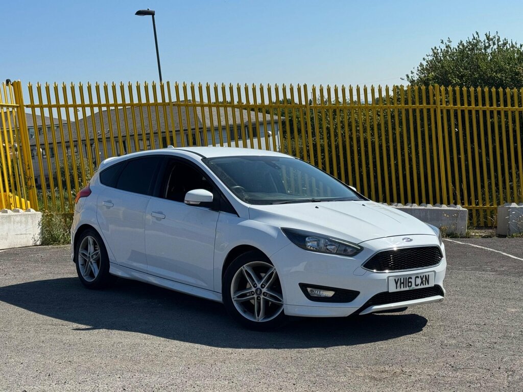 Ford Focus 1.0T Ecoboost Zetec S Euro 6 Ss White