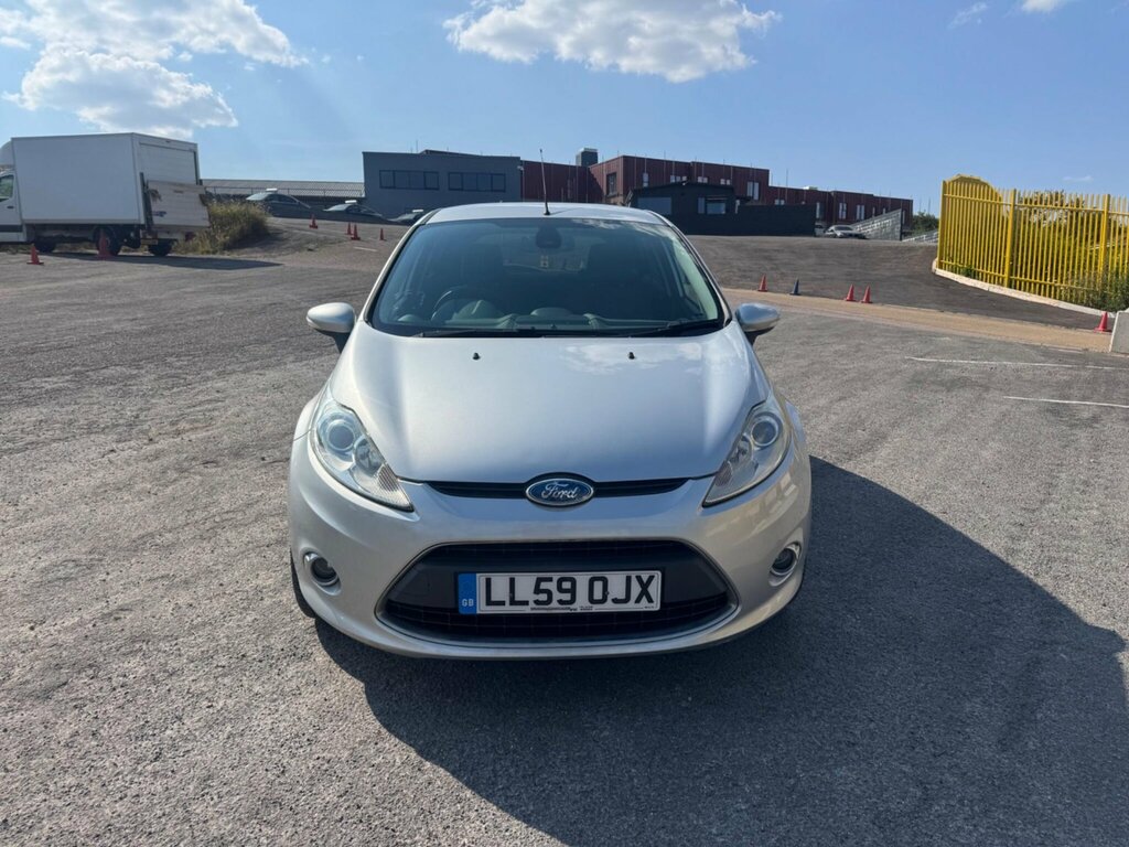 Ford Fiesta 1.6 Tdci Titanium Silver #3