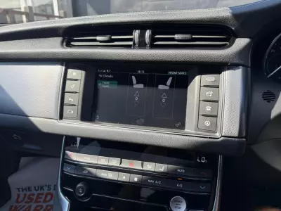 Jaguar XF 2.0 I4 240Ps R-sport Awd Black #66