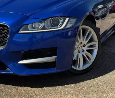 Jaguar XF 2.0 I4 240Ps R-sport Awd Black #17