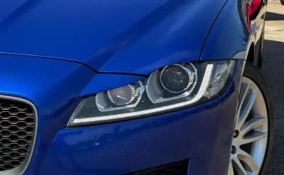 Jaguar XF 2.0 I4 240Ps R-sport Awd Black #18