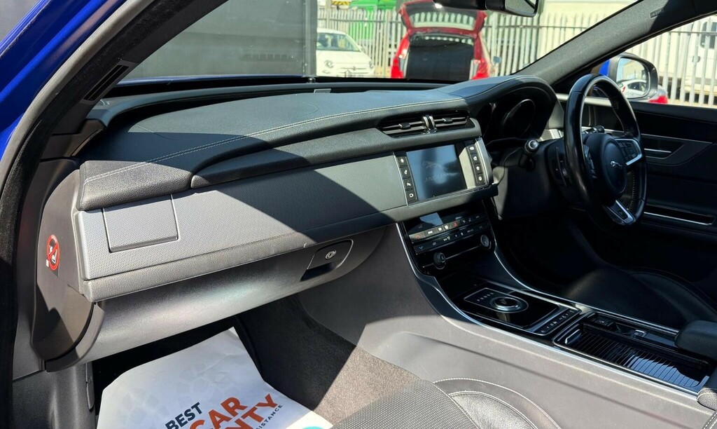 Jaguar XF 2.0D R-sport Sportbrake #43
