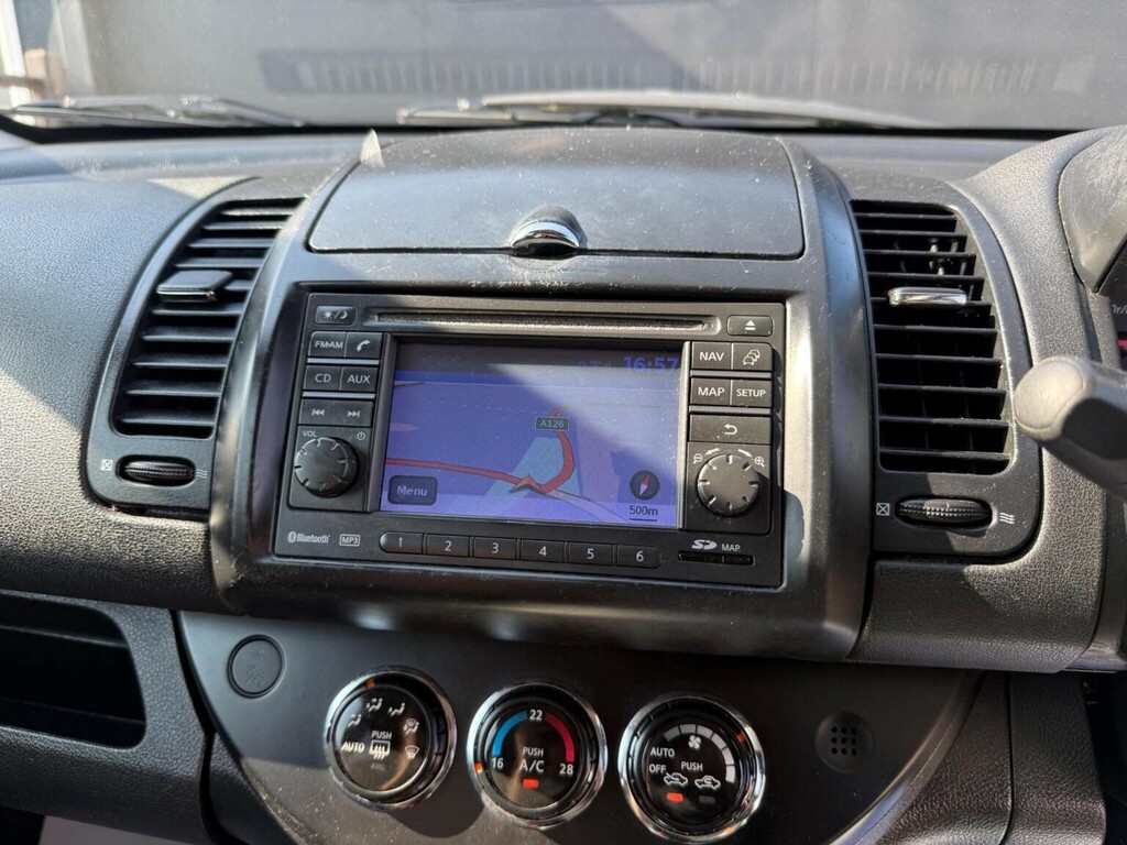Nissan Note 1.6 16V N-tec Hatchback Beige #61