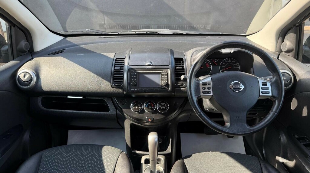 Nissan Note 1.6 16V N-tec Hatchback Beige #53