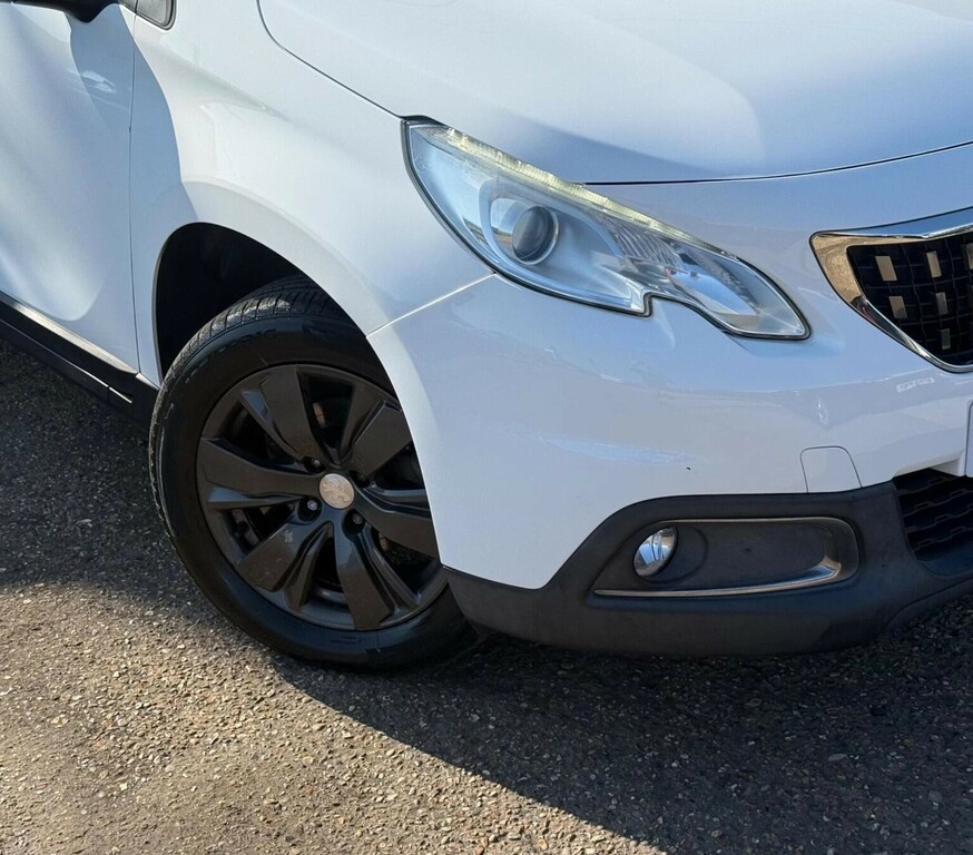 Peugeot 2008 1.2 Puretech Active Euro 6 White #6