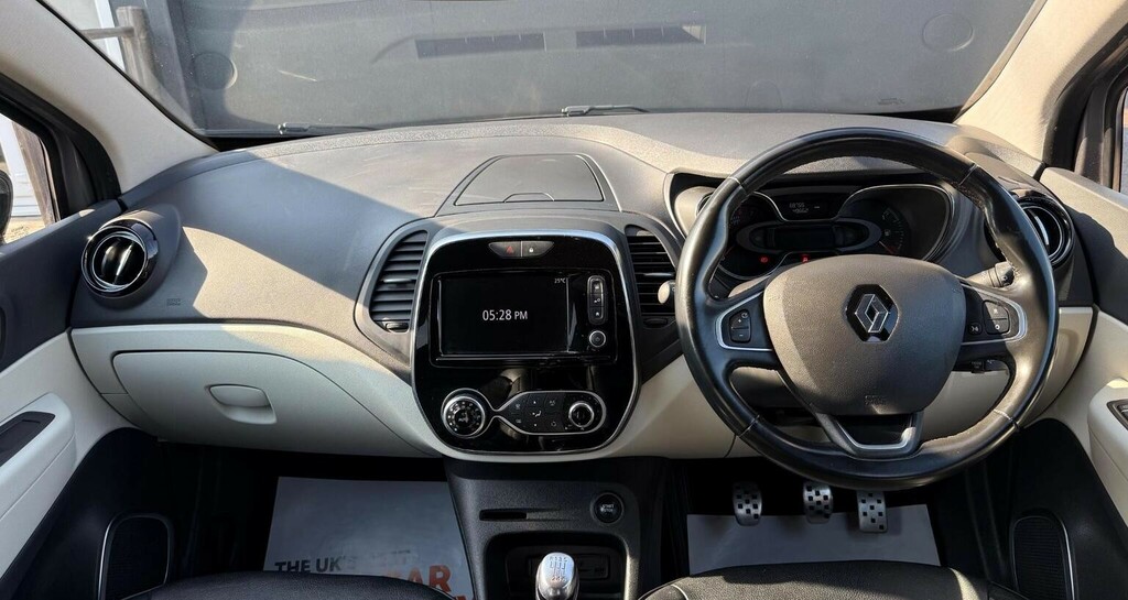 Renault Captur 0.9 Tce 90 Iconic Black #52