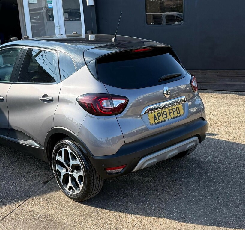 Renault Captur 0.9 Tce 90 Iconic Black #20
