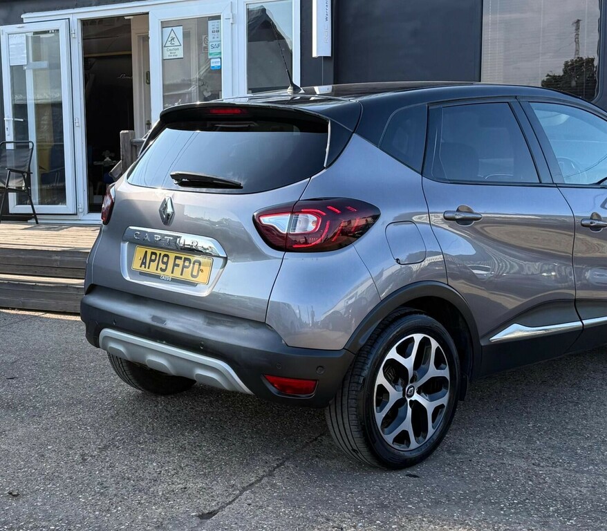 Renault Captur 0.9 Tce 90 Iconic Black #28