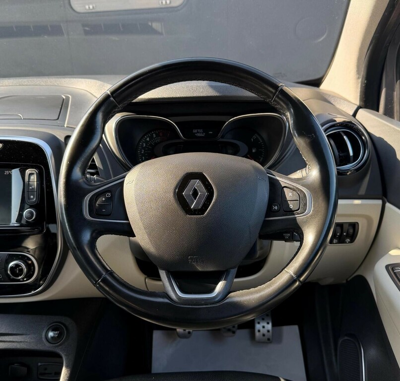 Renault Captur 0.9 Tce 90 Iconic Black #54