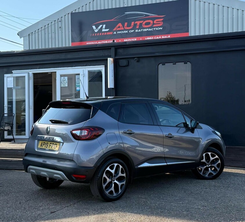 Renault Captur 0.9 Tce 90 Iconic Black #25