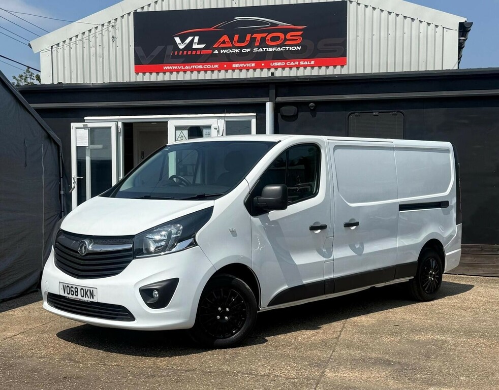 Vauxhall Vivaro Campervan 201868 White #9
