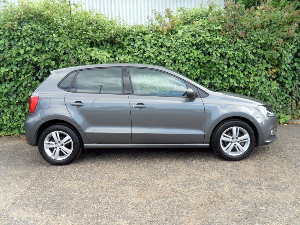 Volkswagen Polo 1.2 Tsi Bluemotion Tech Match Edition Hatchback Grey #4
