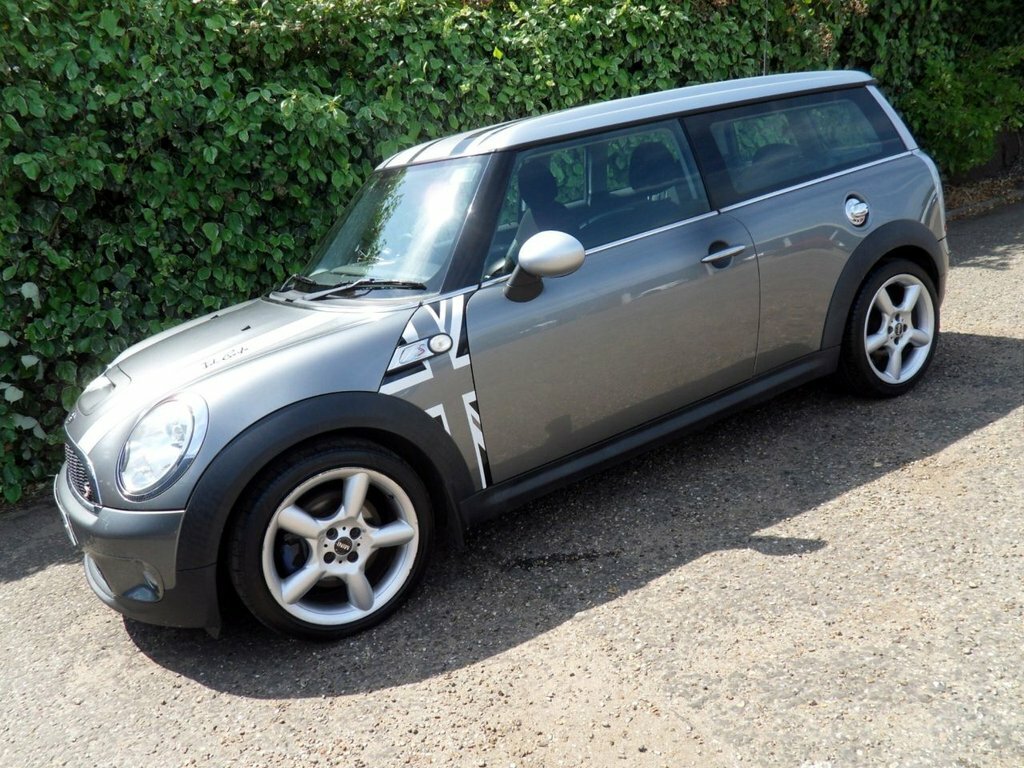 Mini Clubman Cooper D White #21