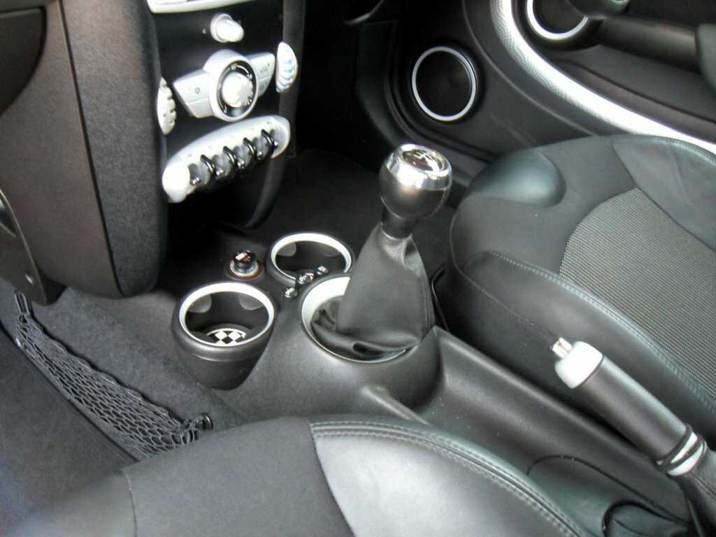 Mini Clubman 2008 Mini Clubman 1.6 White #30
