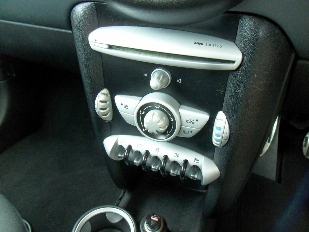 Mini Clubman 2008 Mini Clubman 1.6 White #88