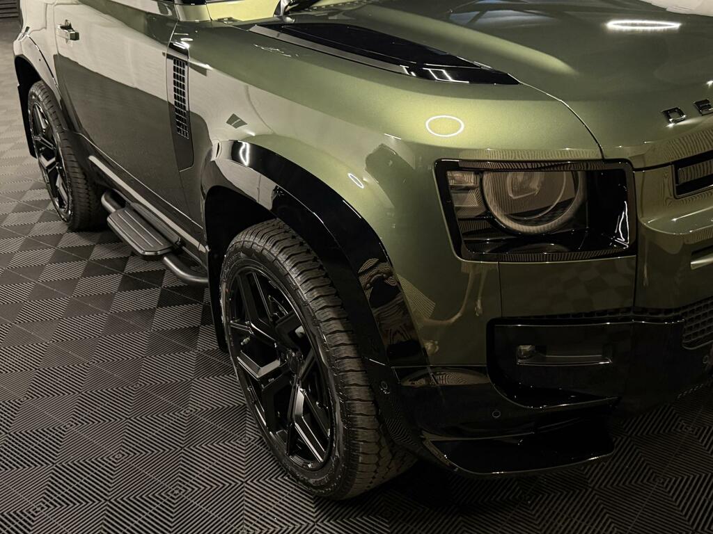 Land Rover Defender 90 X-dynamic Se Green #6