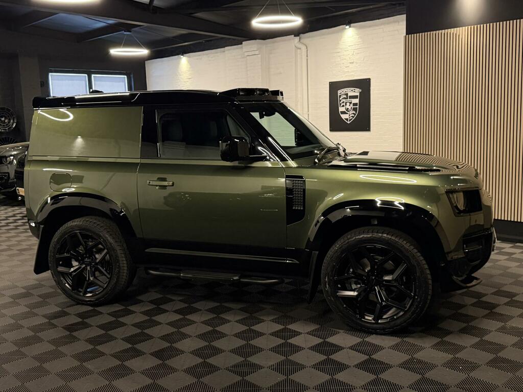 Land Rover Defender 90 26My 90 3.0 D250 Hard Top Commercial S 3 Sea Green #9