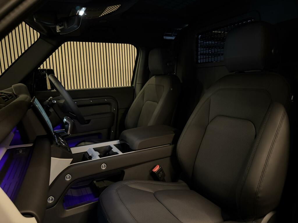 Land Rover Defender 90 X-dynamic Se Green #2