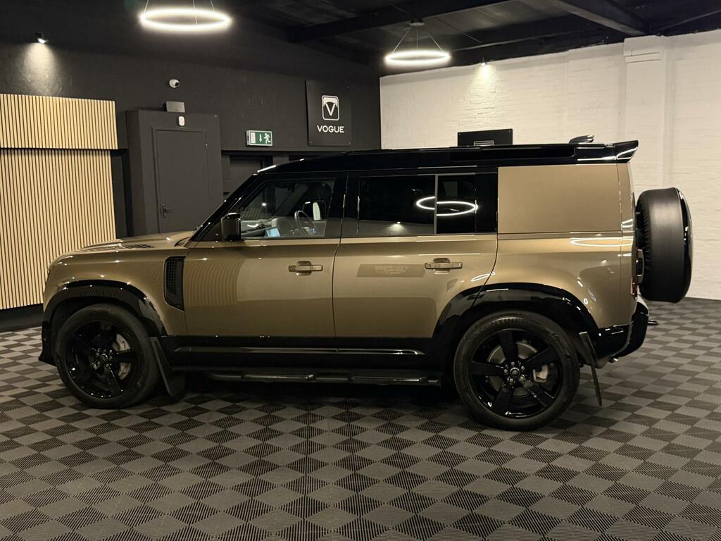 Land Rover Defender 110 Land Rover Estate 3.0 D300 X-dynamic Hse 11 Green #20