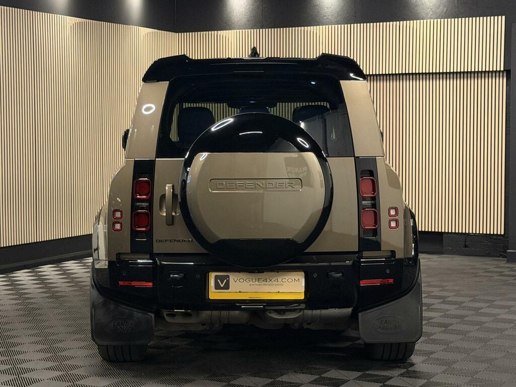 Land Rover Defender 110 Land Rover Estate 3.0 D300 X-dynamic Hse 11 Green #12