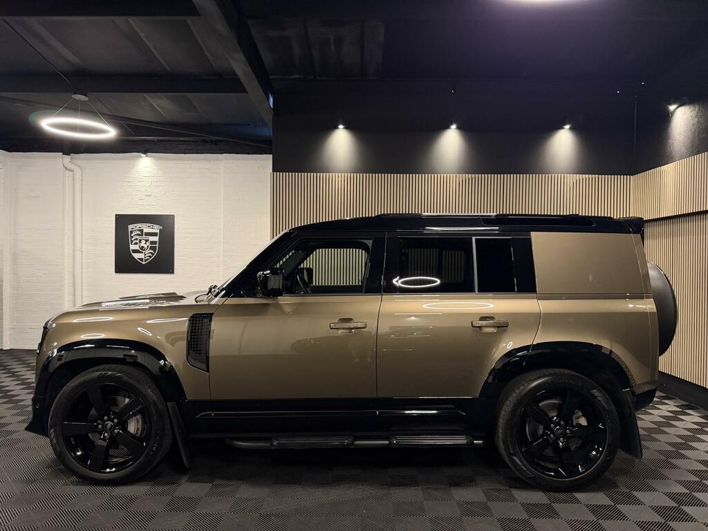 Land Rover Defender 110 X-dynamic Hse Brown #4