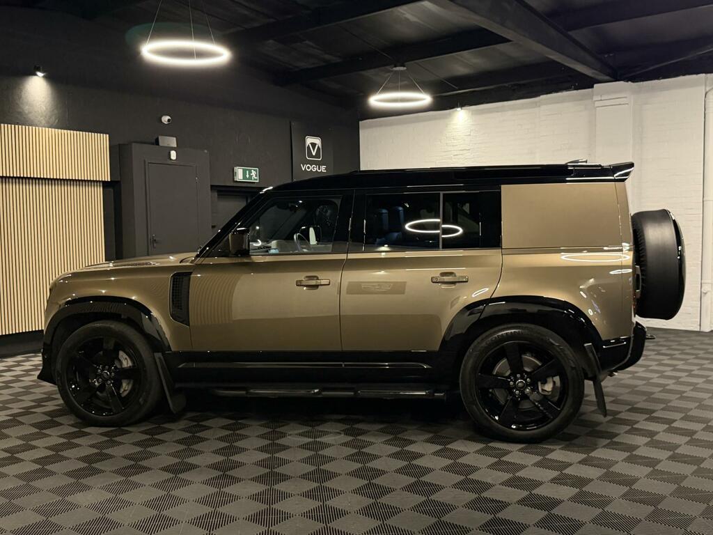 Land Rover Defender 110 Land Rover Estate 3.0 D300 X-dynamic Hse 11 Green #11