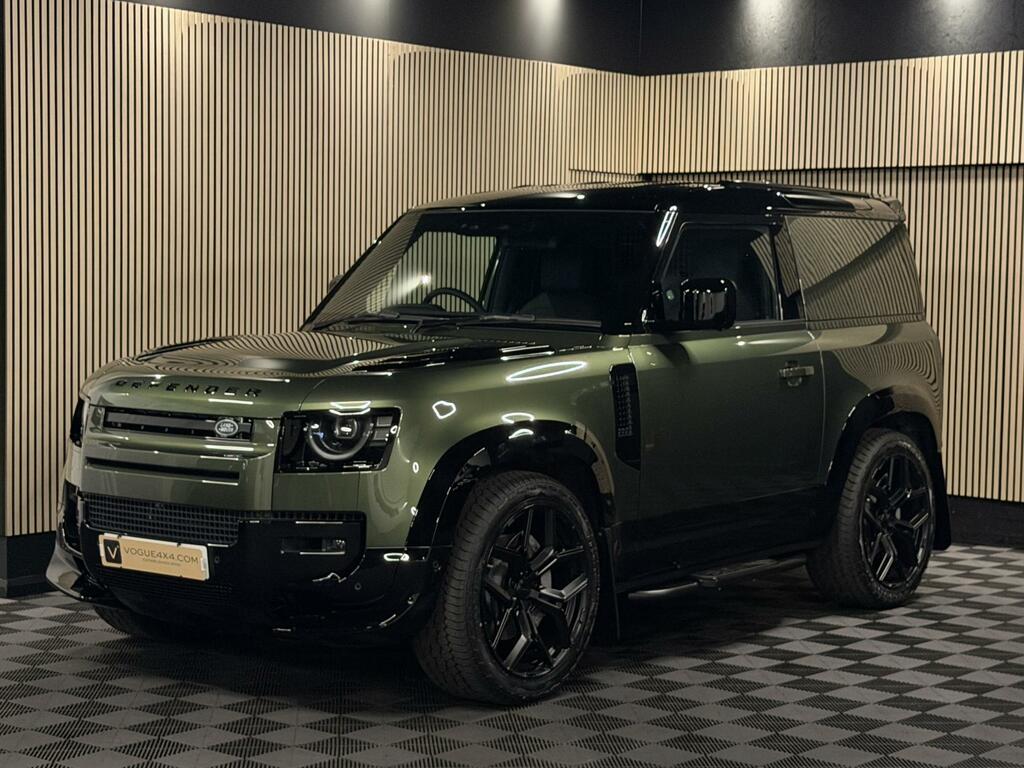 Land Rover Defender 90 3.0 D250 90 S Grey #40