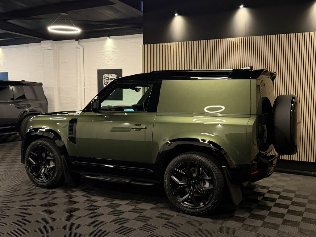 Land Rover Defender 90 3.0 D250 90 S Grey #48