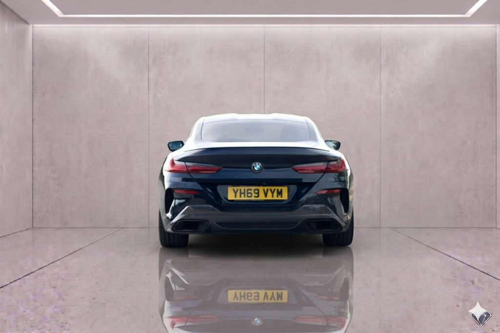 BMW 8 Series Xdrive 4Wd Black #6