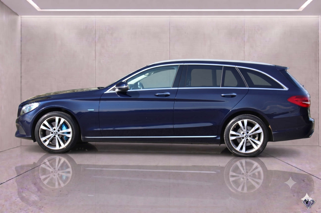 Mercedes-Benz C Class Sport Premium E #4