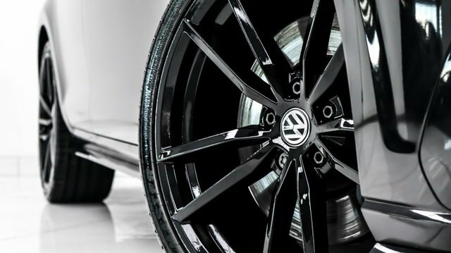 Volkswagen Golf 2.0 Tsi Bluemotion Tech R Hatchback Dsg VU67VHO Black #6