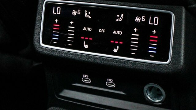 Audi RS6 Avant Rs 6 Avant Carbon Black 600 Ps Tiptronic Black #62