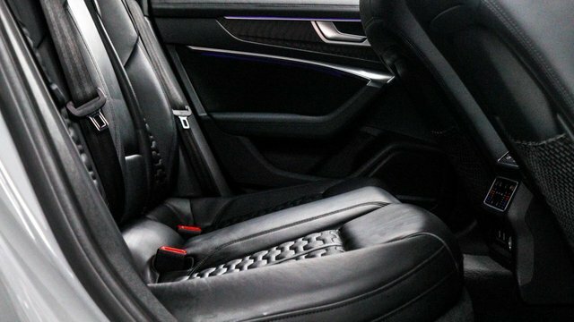 Audi RS6 Avant Rs 6 Avant Carbon Black 600 Ps Tiptronic Black #60