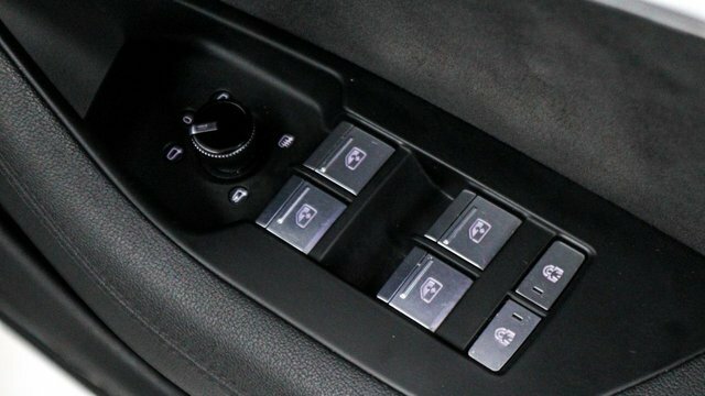 Audi RS6 Avant Rs 6 Avant Carbon Black 600 Ps Tiptronic Black #48
