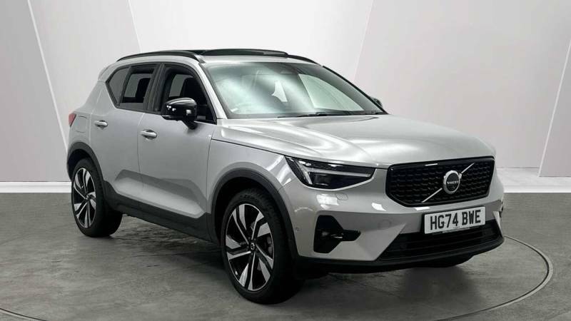 Volvo XC40 B4 Mild Hybrid Ultra Dark - 2024 74 Silver