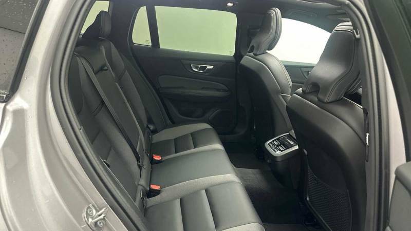 Volvo V60 B4 Mild Hybrid Ultra Dark Silver #6