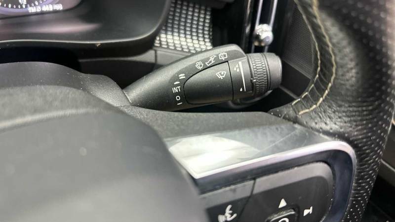 Volvo XC40 T3 Momentum Sunroof, 360 Camera, Blis. Grey #17